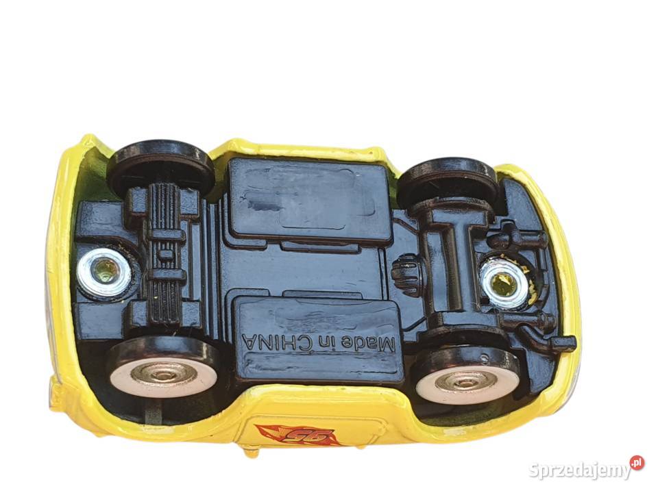 Zabawka model samochodu Luigi żółty Fiat 500 Cieszyn