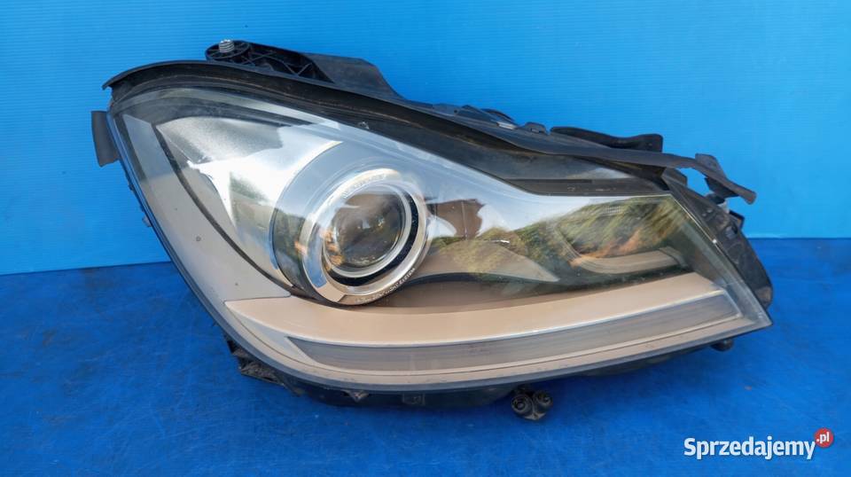 LAMPA PRAWY PRZÓD EU BI XENON ILS MERCEDES C Nowy Tomyśl