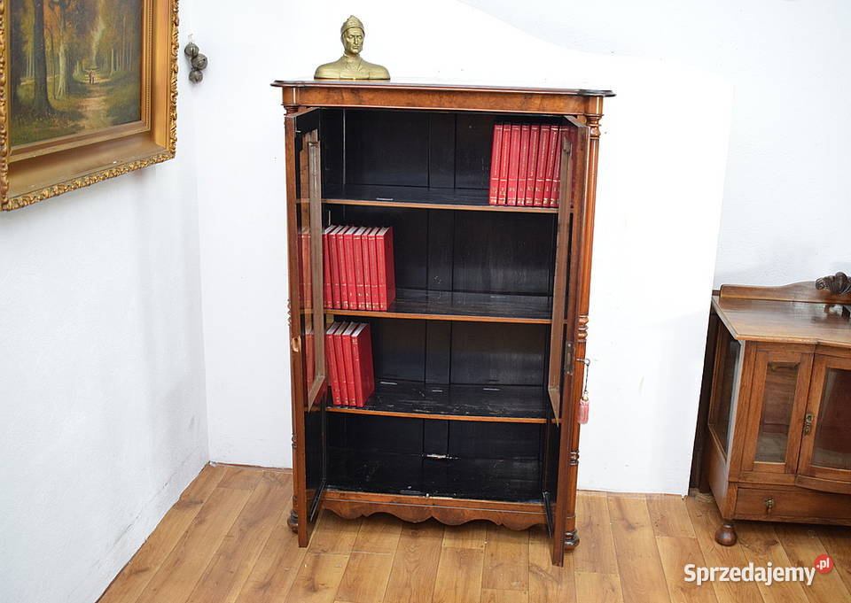 Urocza stara biblioteczka regał biblioteka Świdnica