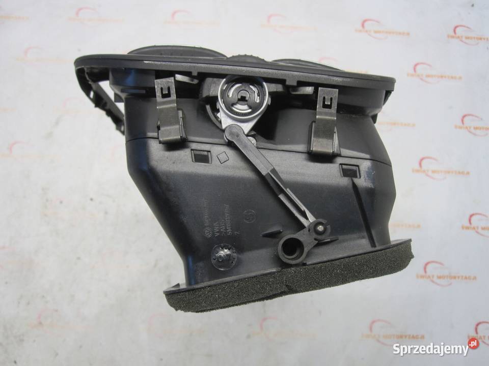 VW GOLF V PLUS 07r ramka radia kratki nawiewu Kielce