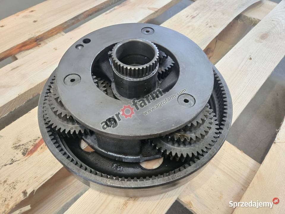 Układ planetarny skrzyni biegów John Deere 6800 Byków