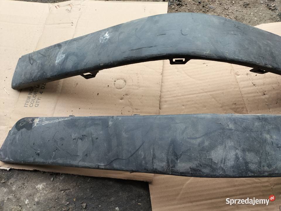 AUDI 80 B4 80B4 LISTWA ZDERZAKA PRAWA LEWA