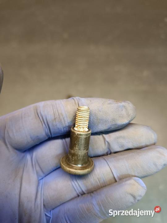 Śruba śruby pokrywa głowicy głowica silnik Pozostałe Gołaczewy