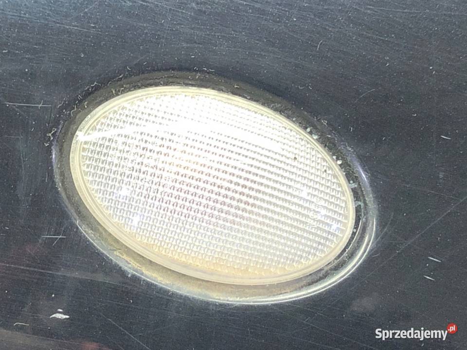 BŁOTNIK PRAWY PRZÓD OPEL MERIVA A Hatchback 0310 sprzedam