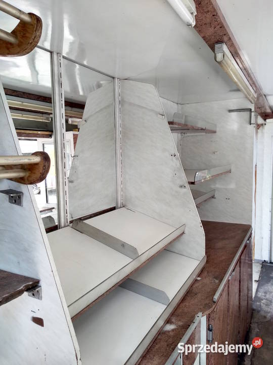 Mercedes Vario 614D silnik 42 Food TruckAuto Krasnystaw