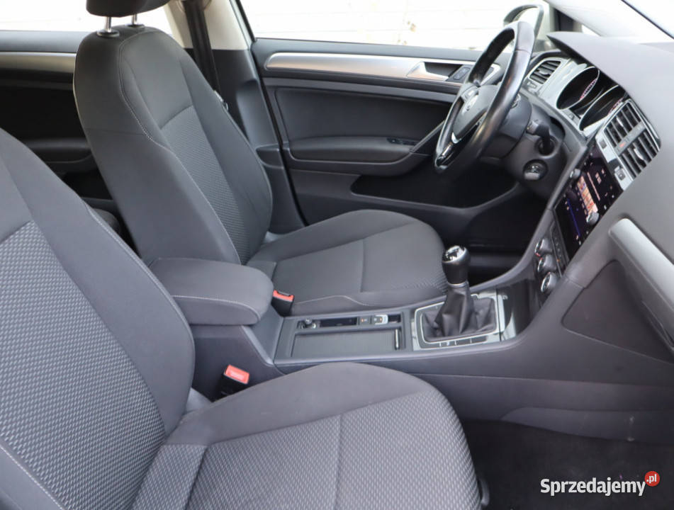 VW Golf 15 TSI srebrny Piaseczno sprzedam