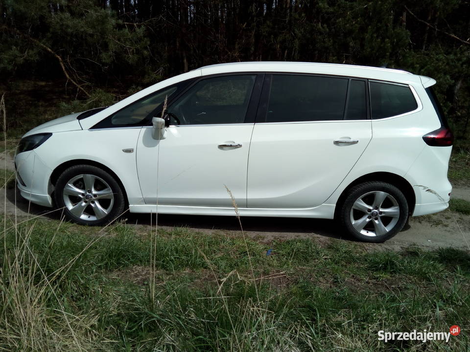 Opel Zafira C 6 biegów 7osób LPG Zelów