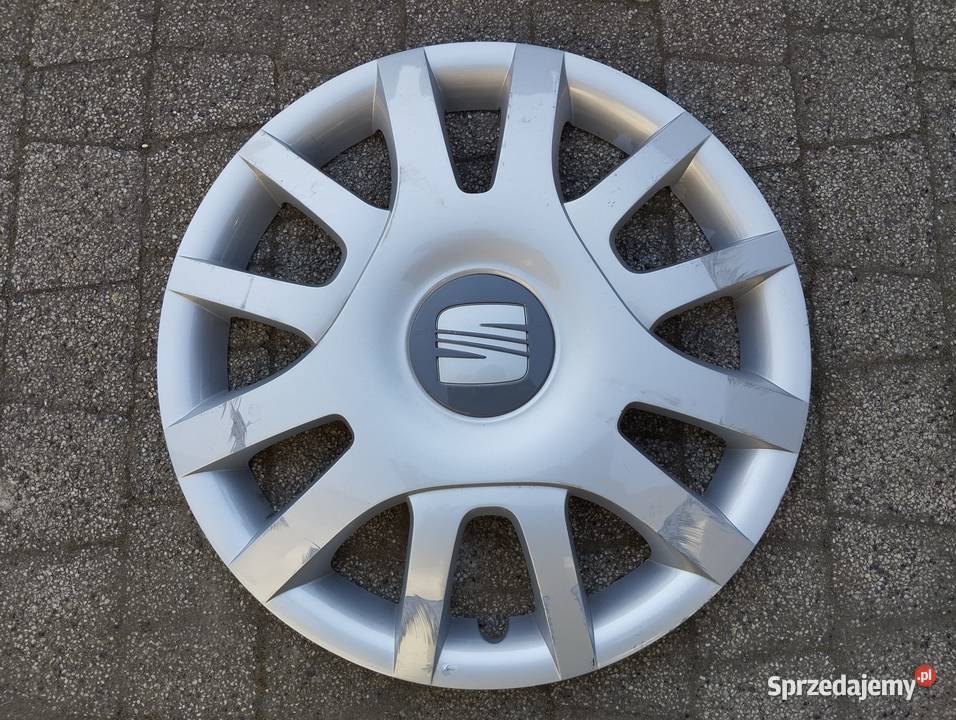 Kołpak Seat 15 6L0601147H spinki pojedyncza Kamieniec