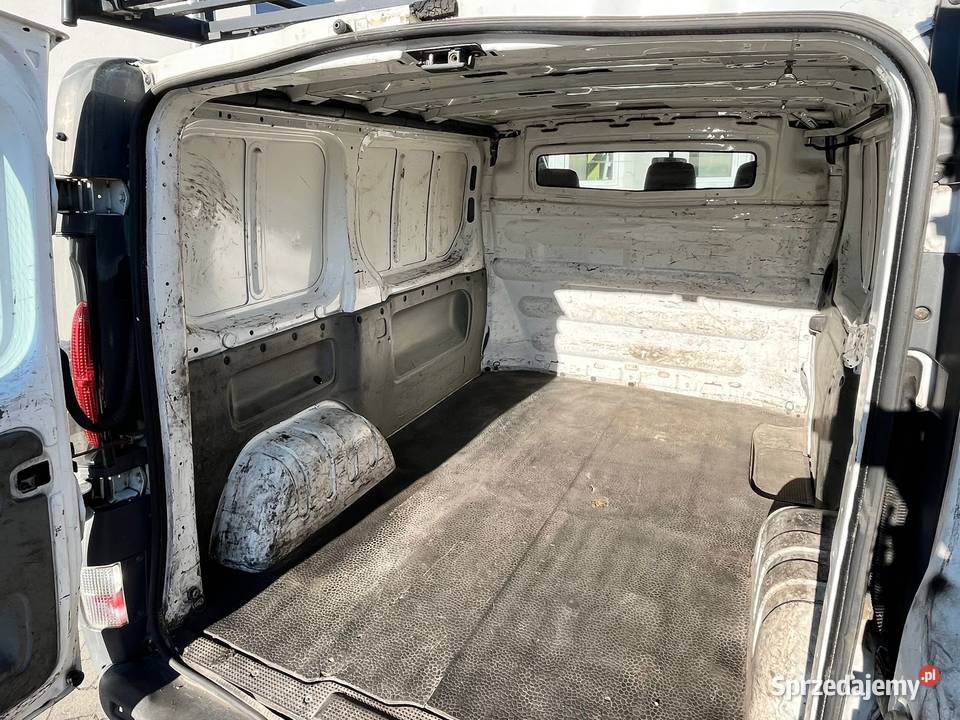 Renault Trafic 20 101 2006 Biały manualna Renault Miastko