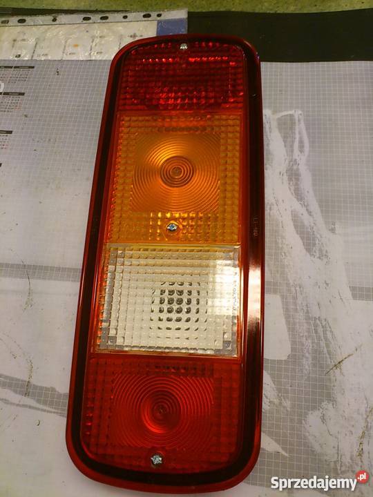 Lampa tylna prawa z cofaniem Lublin furgon Gdynia
