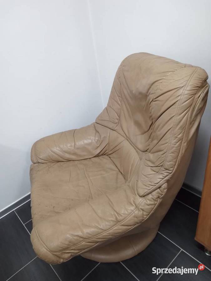 Fotel wypoczynkowy odchylany obrotowy z lat 80 Tychy