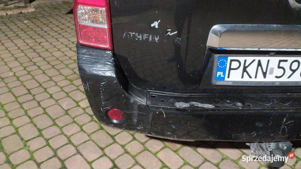 Nissan Pathfinder 4x4 7 osobowy Konin sprzedam