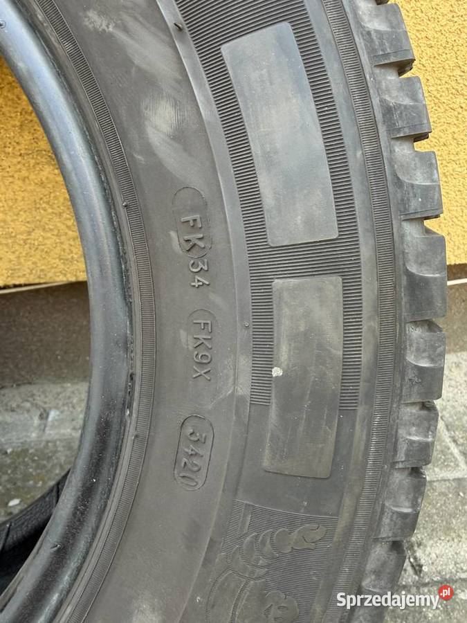 Opony kpl kamper 21570R15CP Michelin mazowieckie sprzedam