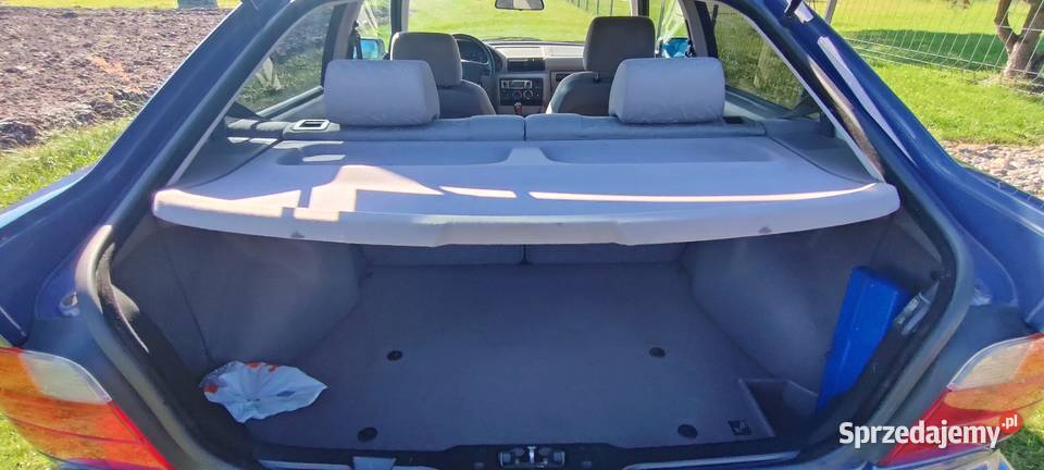 BMW E36 Compact 316i 1996 16 benzyna 172 Rok produkcji 1996 Kleszczów