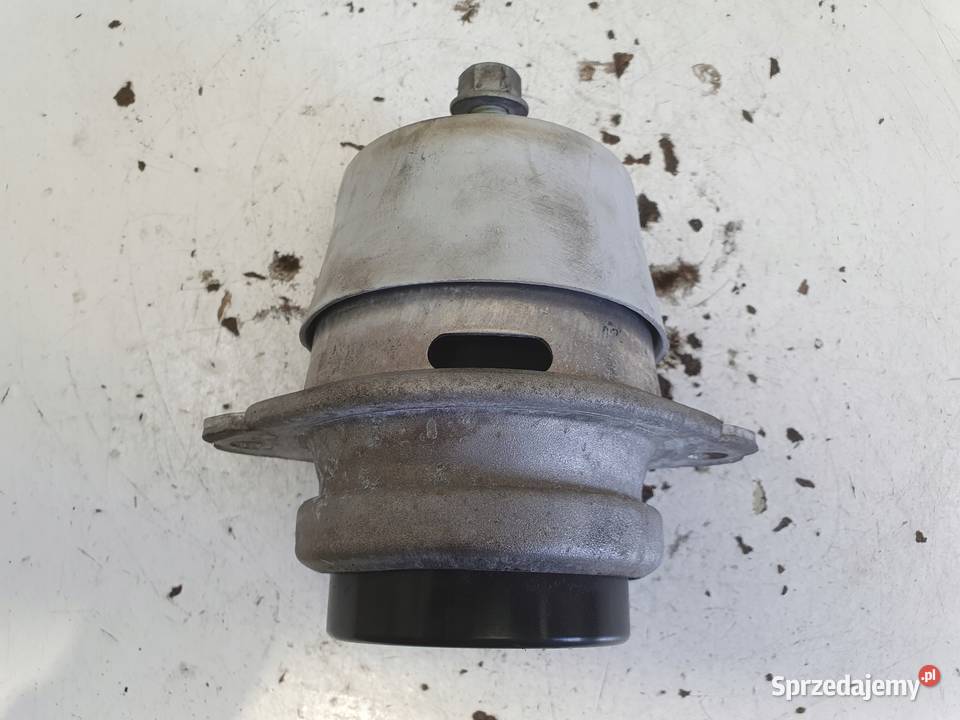 VW Touareg II 30 TDI PODUSZKA SILNIKA 7P6199131D Chełm