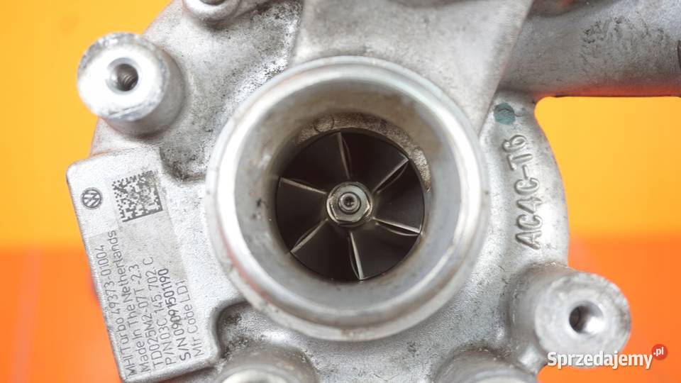 A3 LEON SUPERB 14 TFSI 11r 125 CAX turbina osobowe Turbosprężarki Części samochodowe Suków