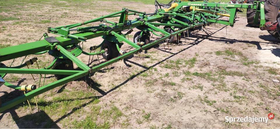 Przetrząsacz karuzelowy 105 m Krone KW Myszyniec