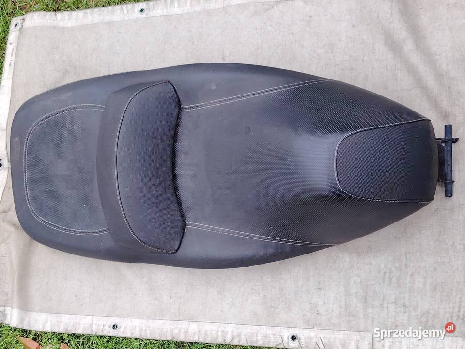 Siedzenie kanapa Yamaha XC 300 versity Świerczów