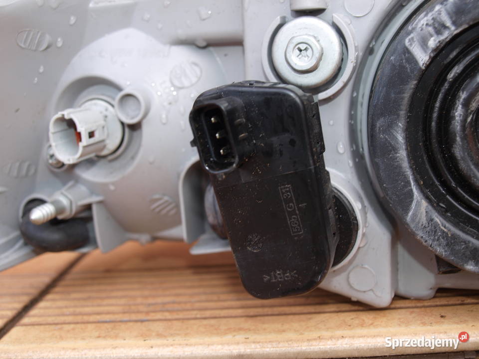 Chevrolet Aveo T200 lampa lewa przód europa Lewe Kalisz