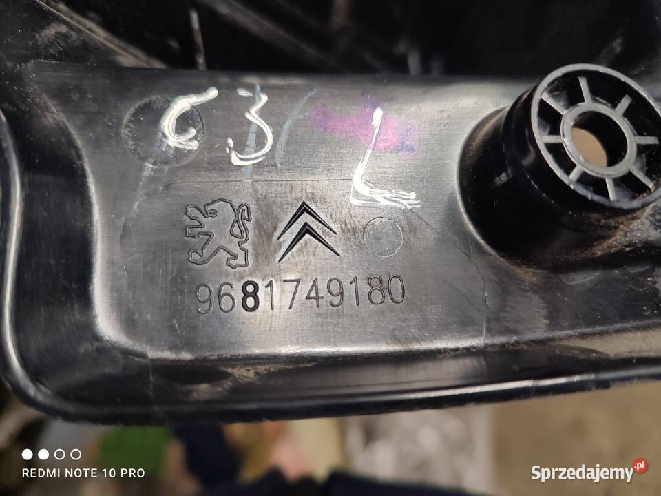 C3 Picasso lampa tyl LP 9681749180 9681749280