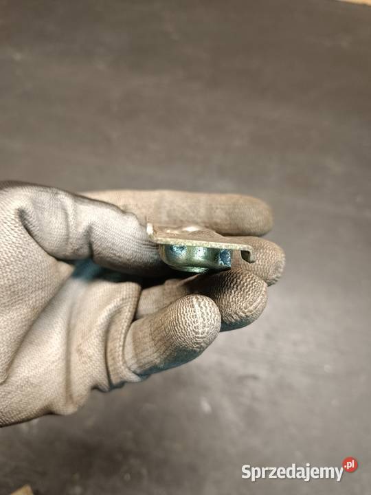 Blaszka mocowanie zbiornik paliwa bak części Gołaczewy