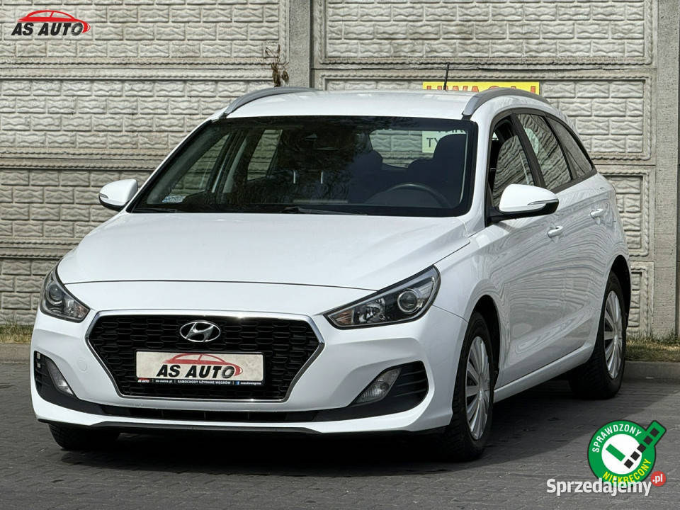 Hyundai i30 16 CRDi lakier metallic Węgrów