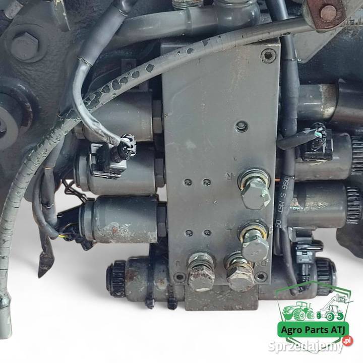 Tylny most dyferencjał WOM 371444 010999 Massey Ciechanowiec