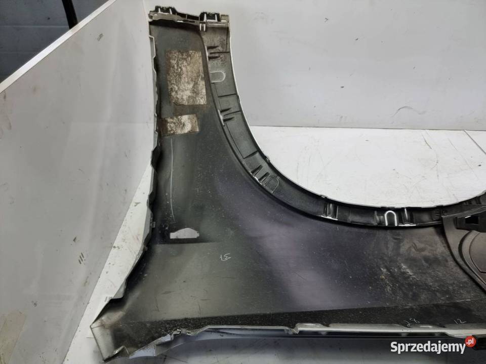 BŁOTNIK PRAWY PRZÓD BMW X5 E70 osobowe Lipno