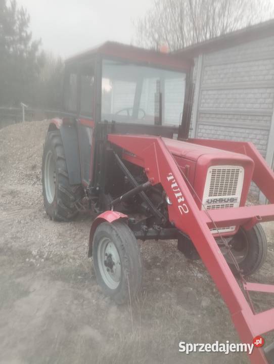 Ciągnik ursus C360 z ładowaczem Tur