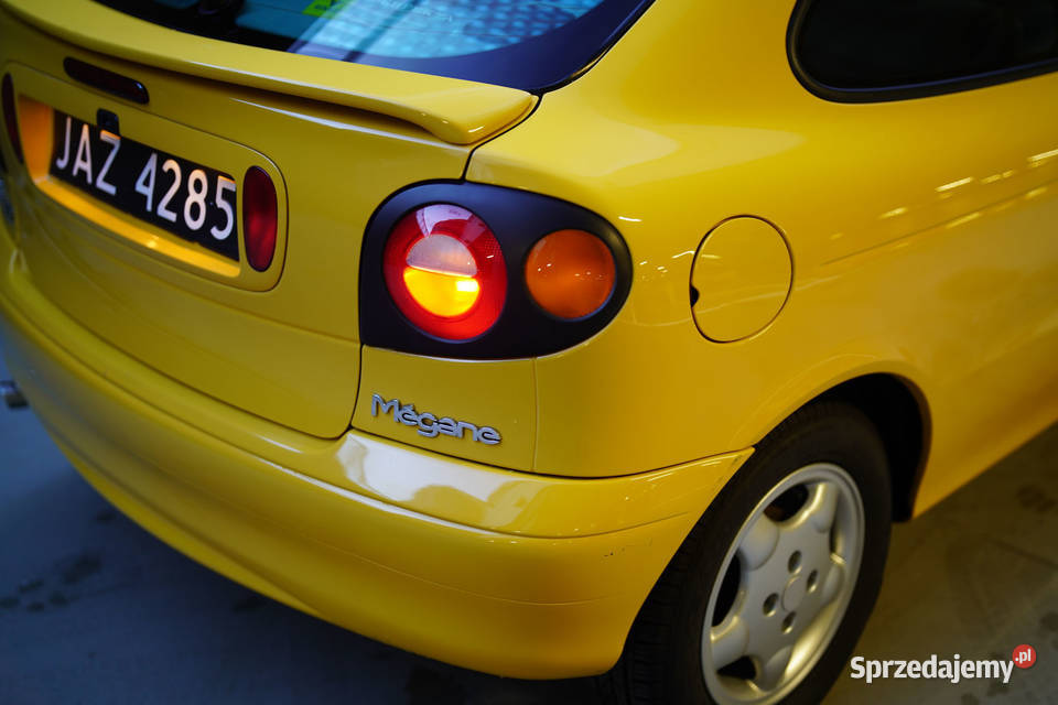 RENAULT MEGANE COUPE SPOILER MEGANE COACH TUNING Pozostałe