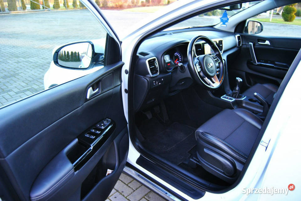 Kia Sportage 4x4 LIFT Zarejestrowany HAK Navi sprzedam