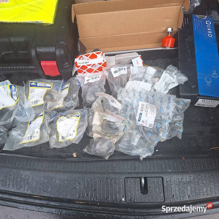 Kpl zestaw naprawczy zawieszenia tył peugeot 406 Piaseczno