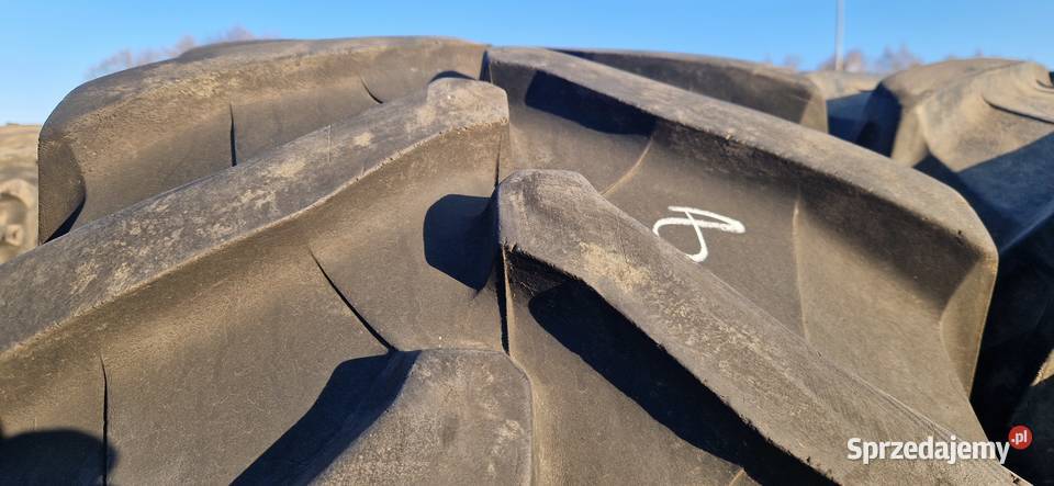 54065R28 48070r28 Pirelli 60 bieżnik Nowe Miasto Lubawskie sprzedam