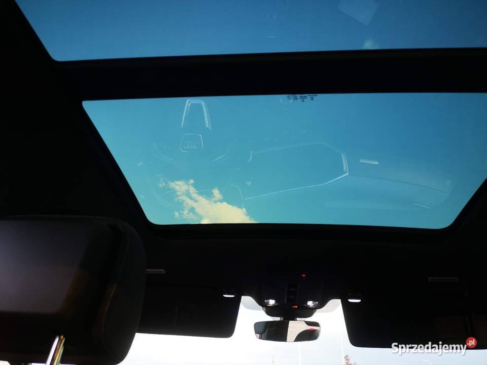 Audi Q3 S line Black benzyna