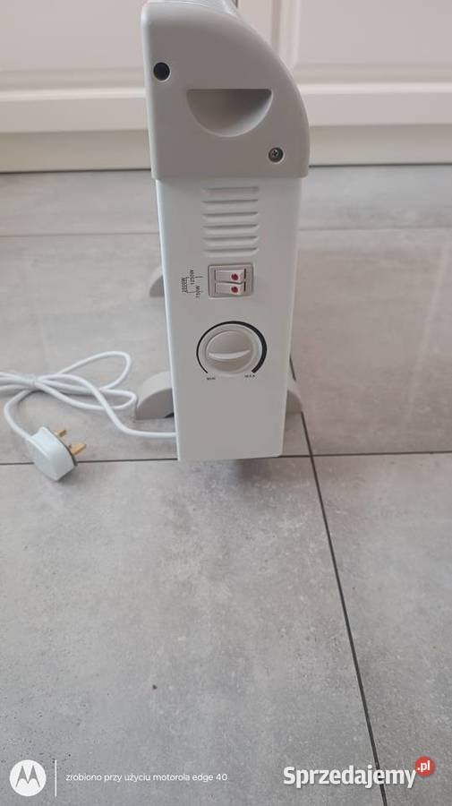 Grzejnik elektryczny 2000W z termostatem i Grzejniki Ciechanów