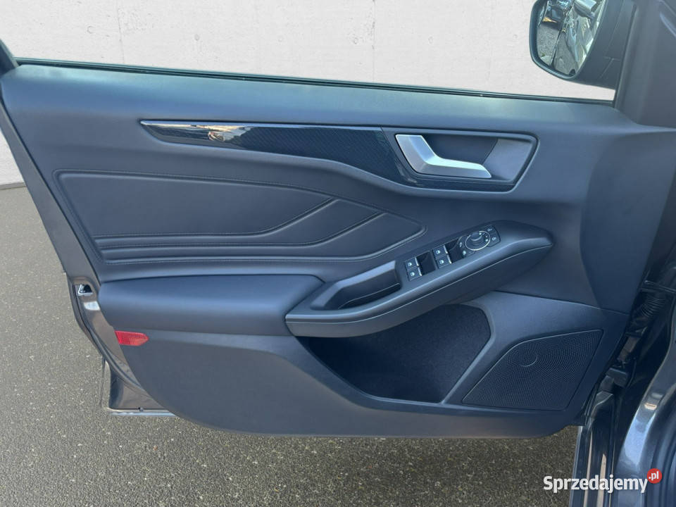 Ford Focus 23 EcoBoost ST X Z Polskiego Salonu światła do jazdy dziennej Warszawa