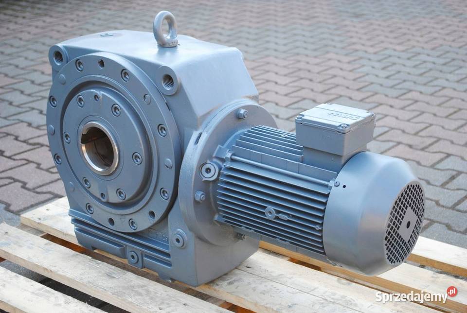 Motoreduktor kątowy 55kw 12obr SEW typ