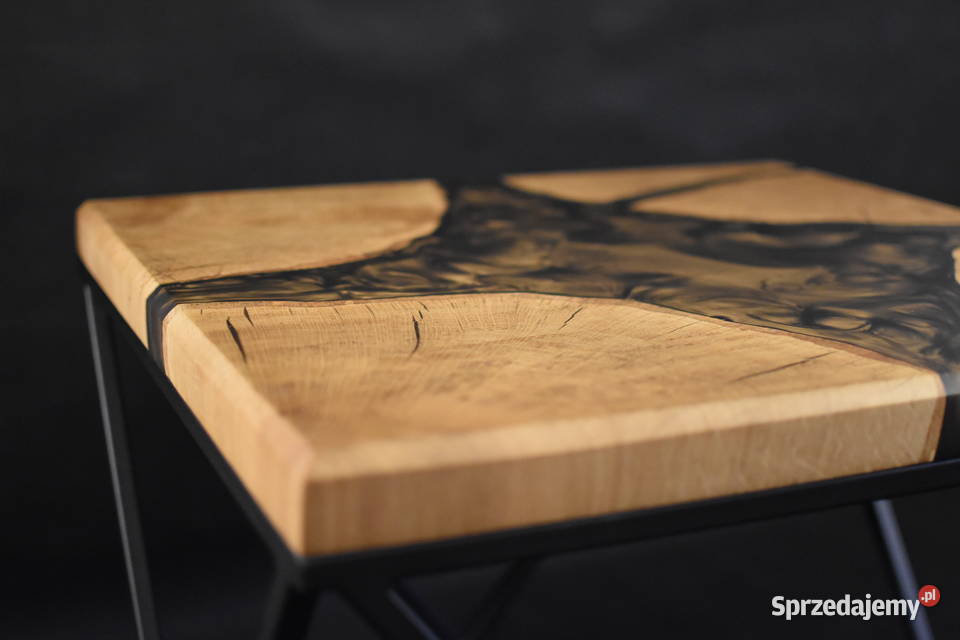 Dębowy stolik kawowy z żywicą epoksydową Crystal pomorskie sprzedam