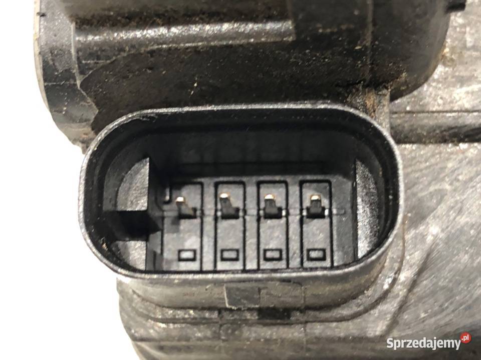 ZAMEK DRZWI PRAWY TYŁ MERCEDES GLC SUV