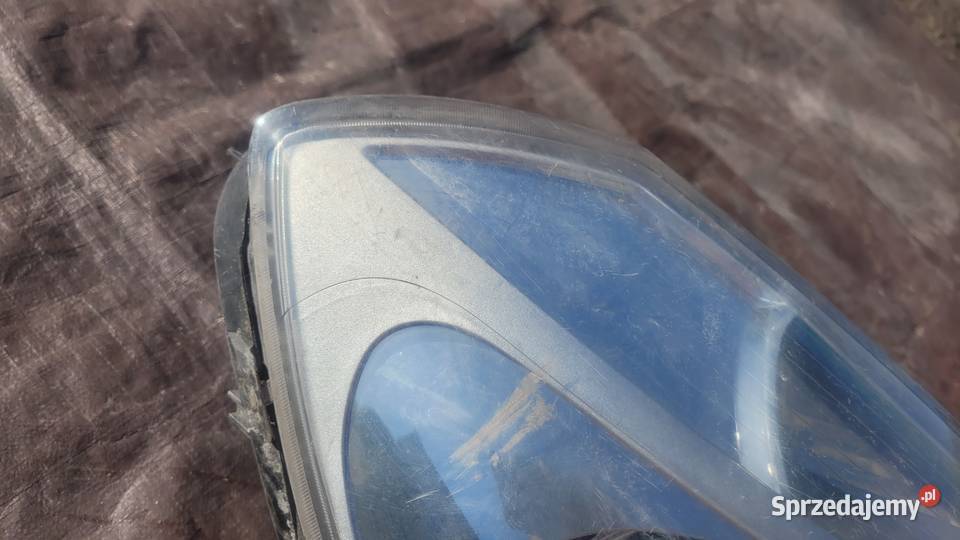 LAMPA PRAWA PRZÓD REFLEKTOR RENAULT CLIO III Ruda Śląska