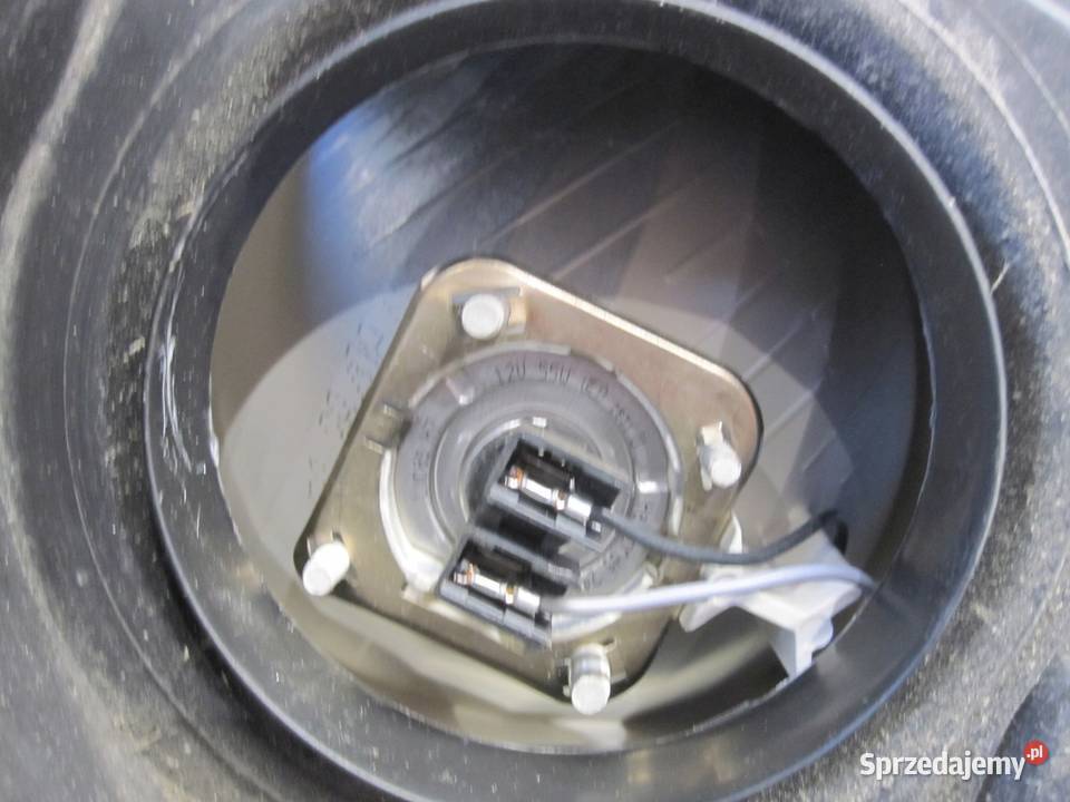 RENAULT SCENIC III 10r lampa prawa przód ANGLIK osobowe Kielce