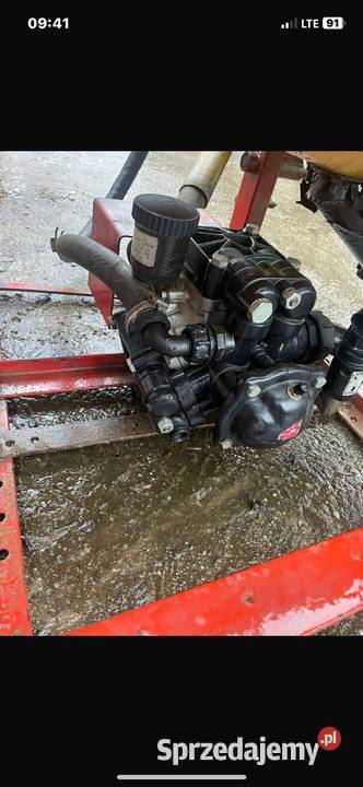 Opryskiwacz Rau 650l 125m Wiśniowa