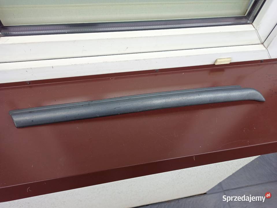 BMW E30 brewka nakładka na okular lewa osobowe Sieradz