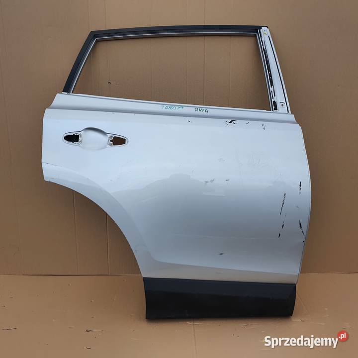 TOYOTA RAV4 IV DRZWI PRAWY TYŁ PRAWE TYLNE osobowe