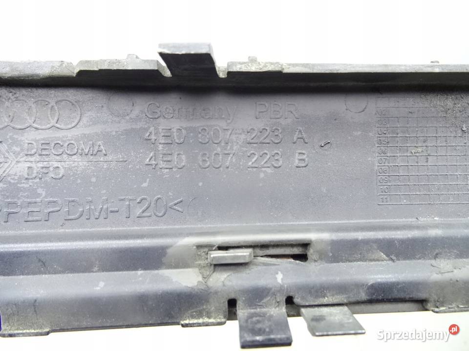 AUDI A8 D3 0307 LISTWA ZDERZAKA LEWY PRZOD