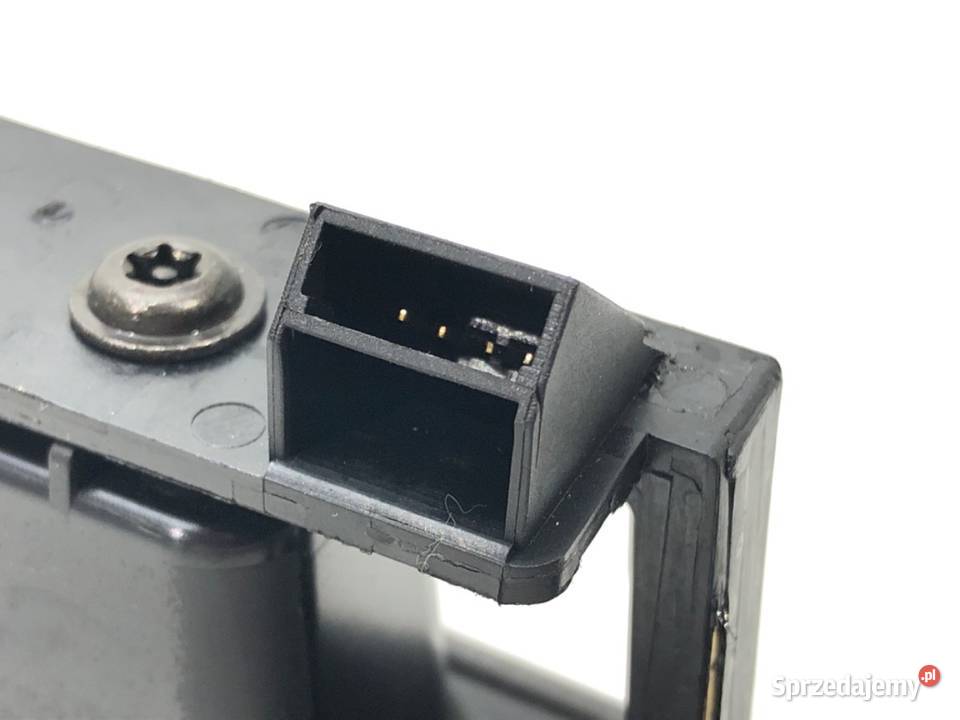 LISTWA KLAMKA KLAPY TYŁ AUDI A6 C6 Kombi 0411 Klapy bagażnika