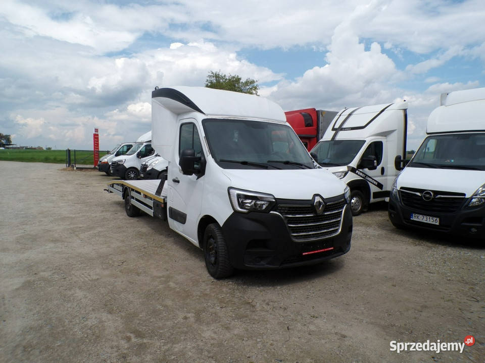 Renault Master auto laweta pomoc drogowa auto Raszków