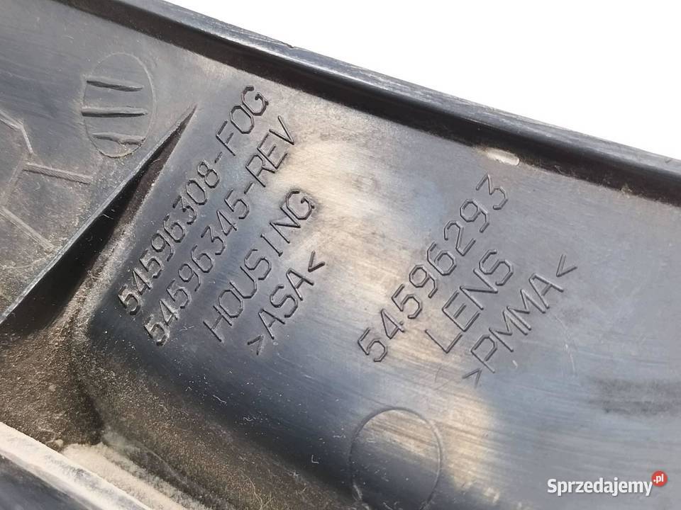LAMPA TYŁ PRAWA E11 Toyota Corolla VIII 19952000 osobowe Lampy tylne sprzedam