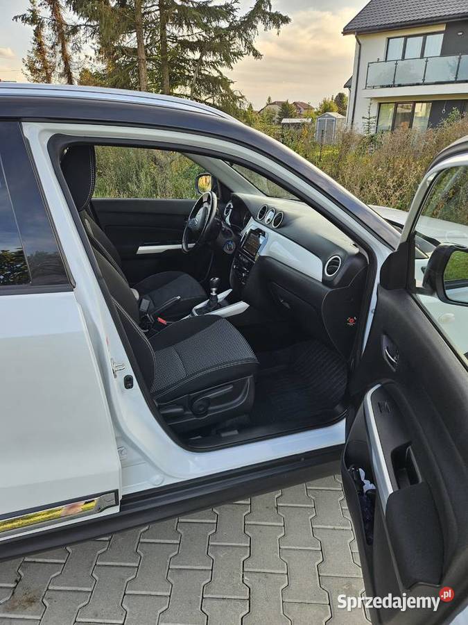 Suzuki Vitara 16 DdiS 2015 chrome comfort plus Niepołomice
