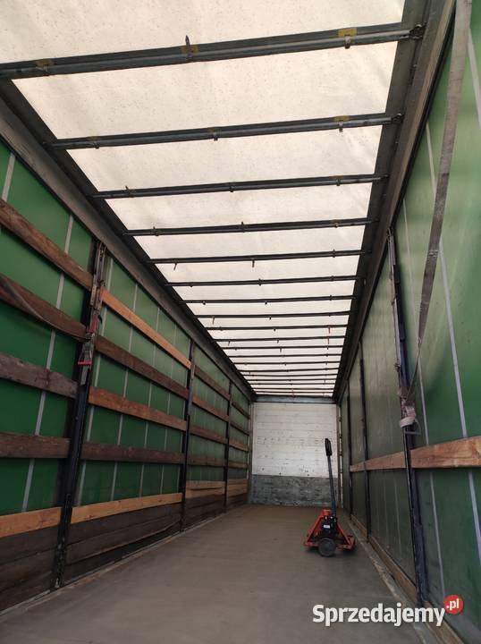 Naczepa firanka Schmitz Cargobull Mokra